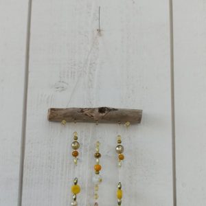 Suspension PM perles jaunes avec 3 pampilles jaunes