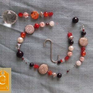 Suspension GM perles oranges, noires, bois