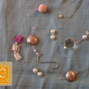 Suspension GM perles roses, blanches