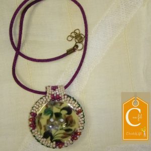 Pendentif bouton émail motif floral (vendu)