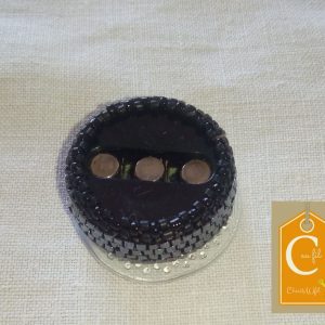 Broche aimantée bouton noir