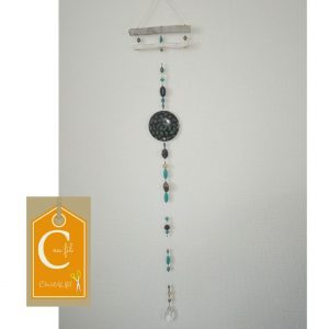 Suspension médaillon XXL perles turquoises