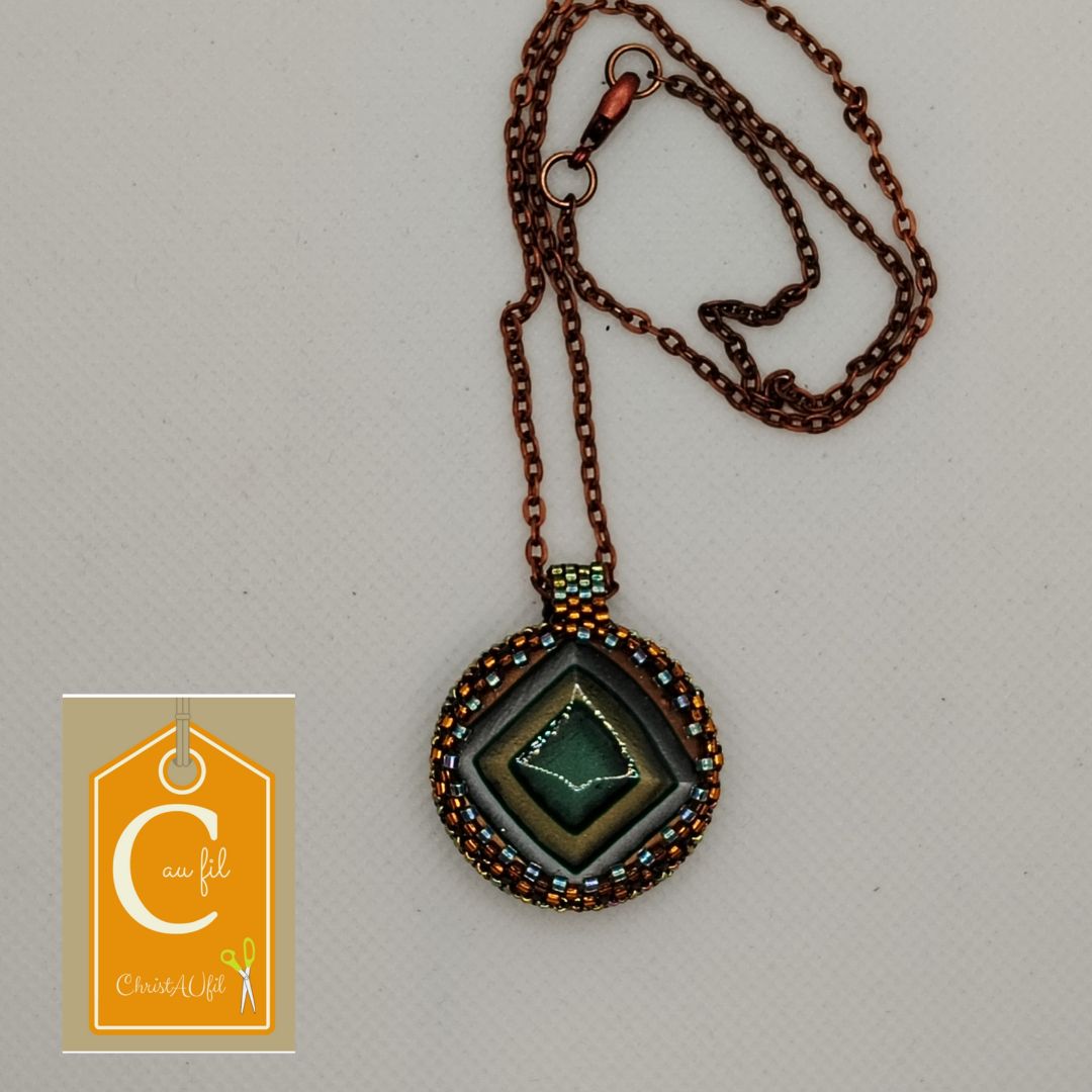 Pendentif bouton losanges verts (vendu)