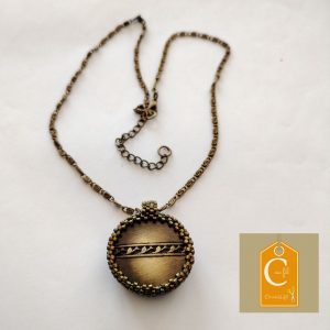 Pendentif bouton ancien vert