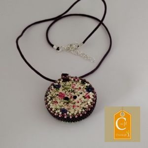 Pendentif bouton céramique fleuri