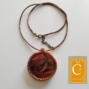 Pendentif bouton sienne