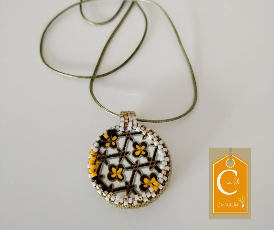 Pendentif bouton bronze avec 2 trous – Image 2