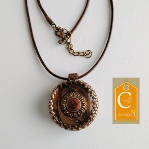 Pendentif bouton couture sienne